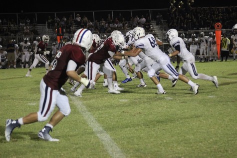 Bulldogs offense setting up for a pass. 